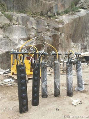 安徽阜陽礦山設備代理商 破除堅硬石方的劈裂棒技術詳解與應用